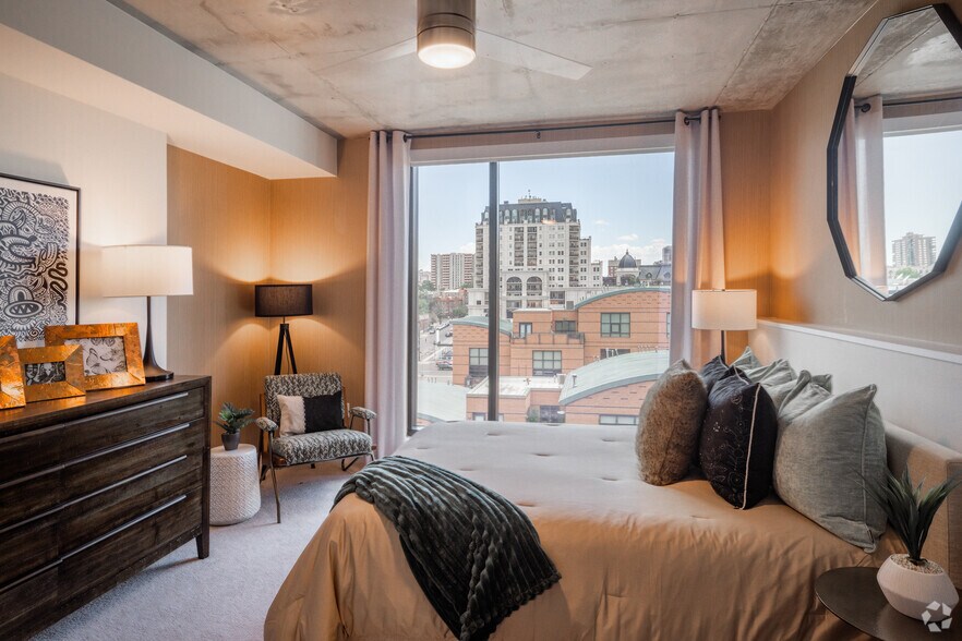 More Photos Of 140 W 10th Ave, Denver Multifamily For Sale