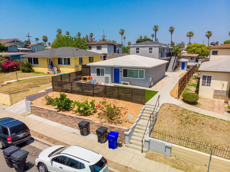 Primary Photo Of 3966 Teak St, San Diego Apartments For Sale