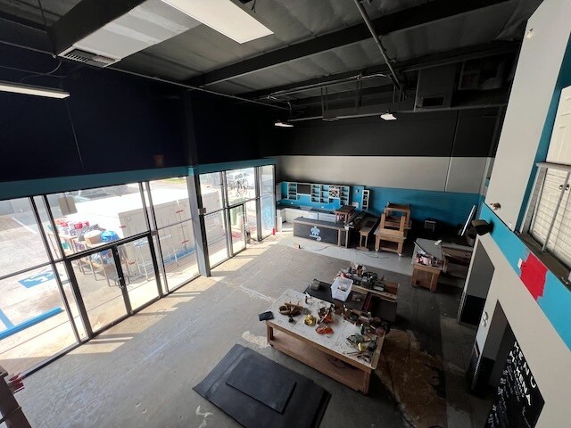 More Photos Of 300 Ohukai Rd, Kihei Light Manufacturing For Lease