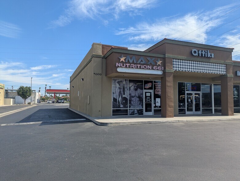 More Photos Of 8000 Mcnair Ln, Bakersfield Storefront Retail Office For Lease
