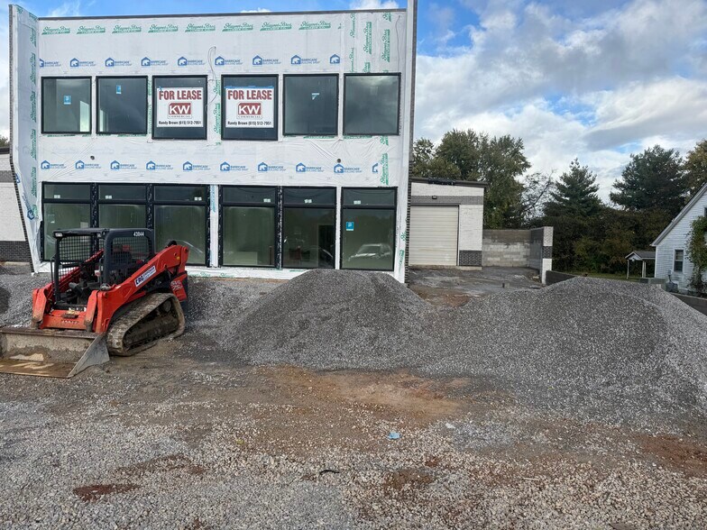 More Photos Of 5824 New Nashville Hwy, Murfreesboro Warehouse For Lease