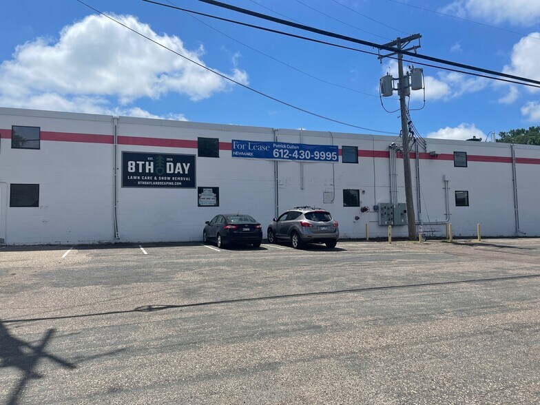 More Photos Of 1430 County Road C W, Roseville Warehouse For Sale