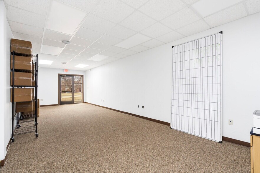More Photos Of 4136 South Scenic, Springfield Office For Lease