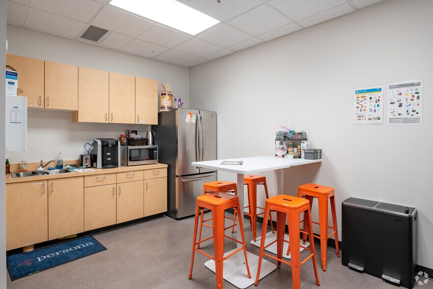 More Photos Of 35131 SE Douglas St, Snoqualmie Office For Sale