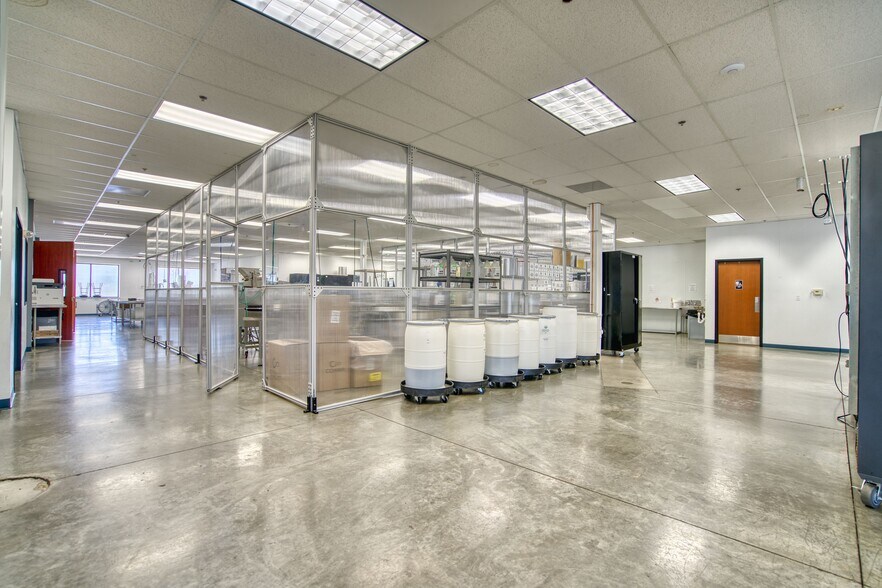 More Photos Of 1399 Horizon Ave, Lafayette Research And Development For Lease