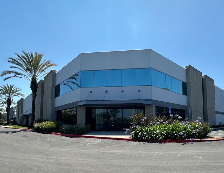 More Photos Of 2777 Loker Ave W, Carlsbad Warehouse For Lease