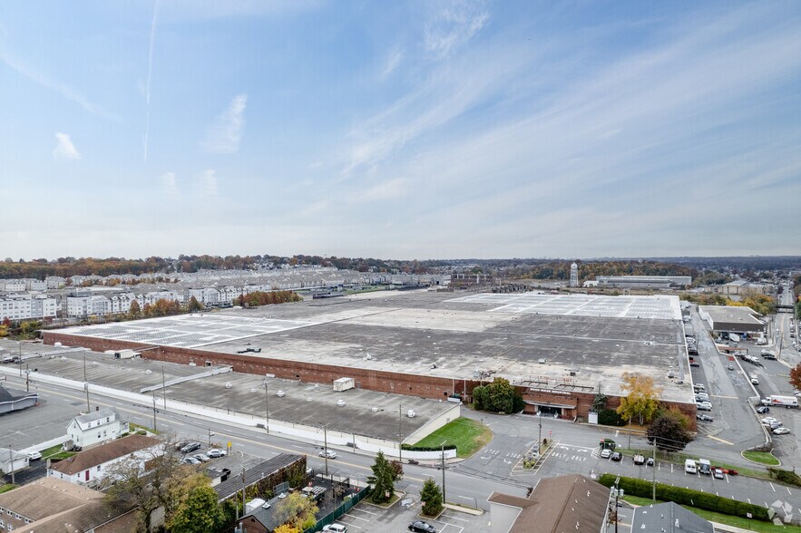 More Photos Of 1 Passaic St, Wood-Ridge Manufacturing For Lease