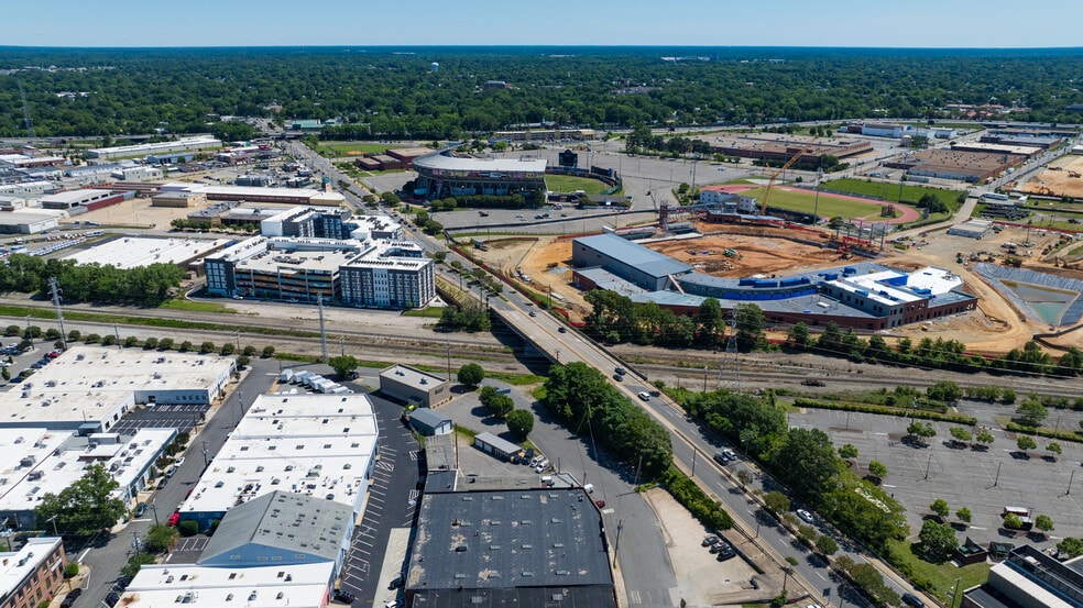 More Photos Of 1726 Altamont Ave, Richmond Warehouse For Lease