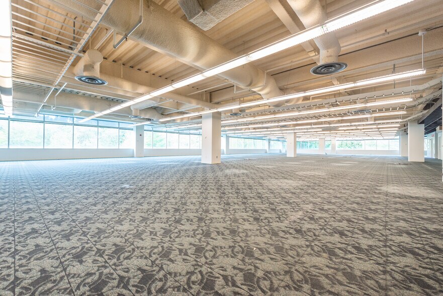 More Photos Of 1467 Rt 31 S, Annandale Office For Sale