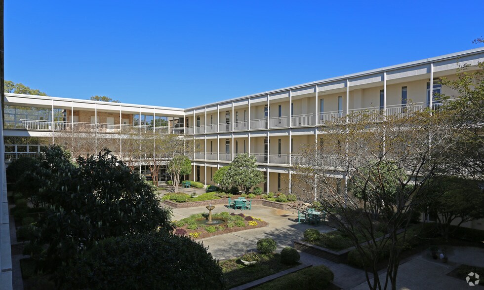 More Photos Of 2711 Middleburg Dr, Columbia Medical For Lease