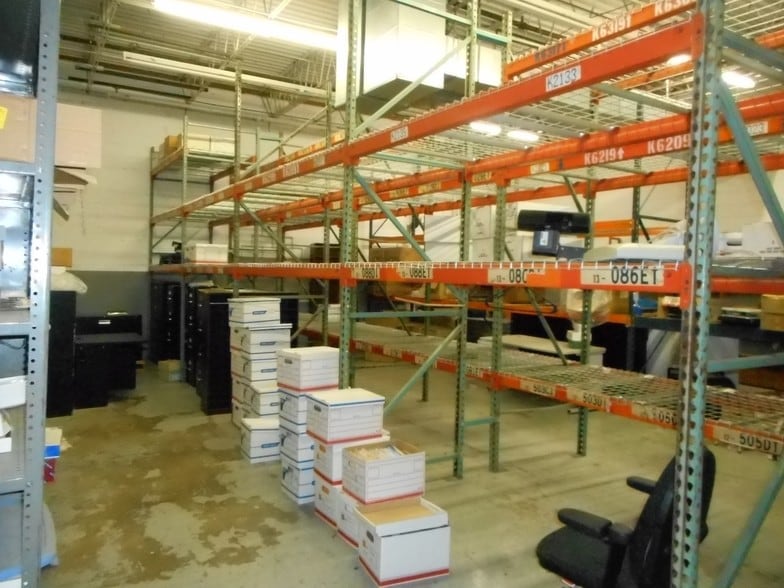 More Photos Of 428 Hemphill St, Fort Worth Distribution For Lease