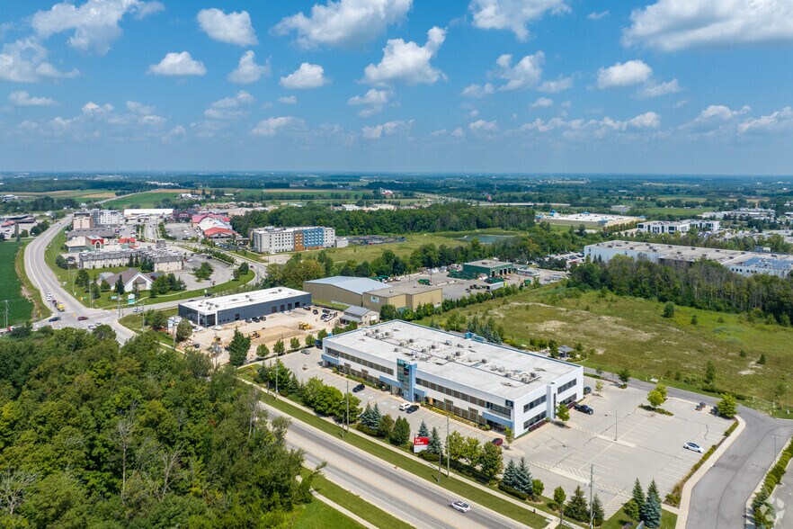 More Photos Of 630 Weber St N, Waterloo Office For Lease