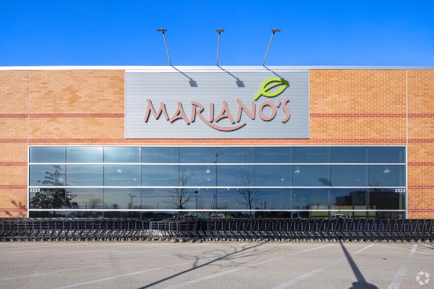 More Photos Of 2323 Capital Dr, Northbrook Supermarket For Lease