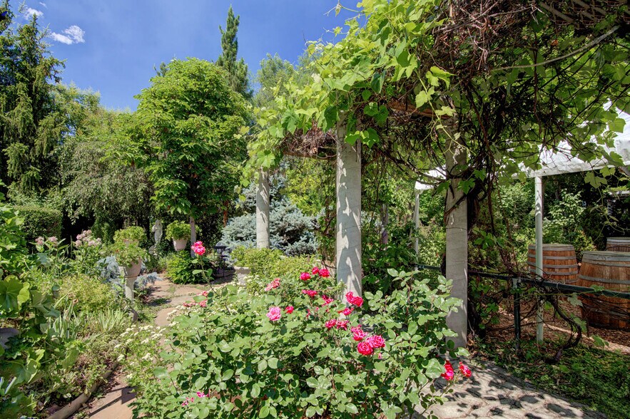 More Photos Of , Colorado Springs Unknown For Sale