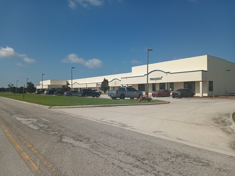 Primary Photo Of 1750 Longleaf Blvd, Lake Wales Light Distribution For Lease