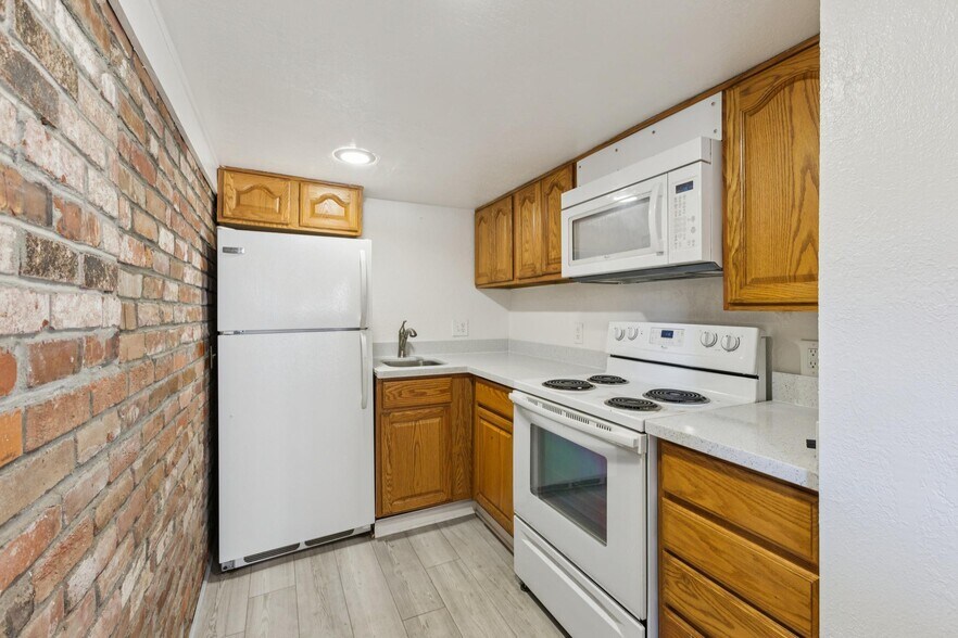More Photos Of 3851 Vineyard Ave, Pleasanton Multifamily For Sale