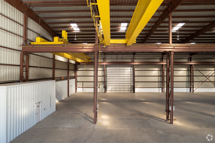 More Photos Of 11989 FM 529 Rd, Houston Unknown For Lease