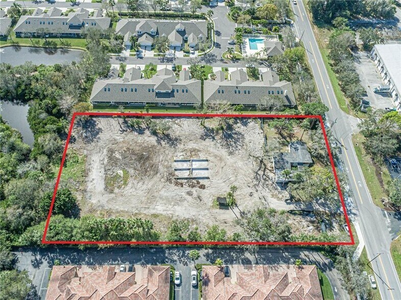 More Photos Of 690 6th Ave, Vero Beach Land For Sale