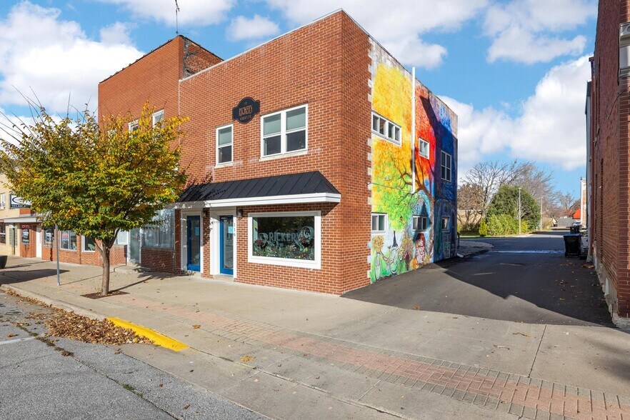 More Photos Of 116 W 5th St, Tipton Research And Development For Sale