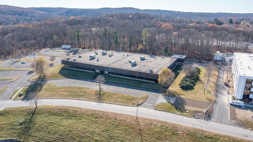 More Photos Of 36 Apple Ridge Rd, Danbury Manufacturing For Sale