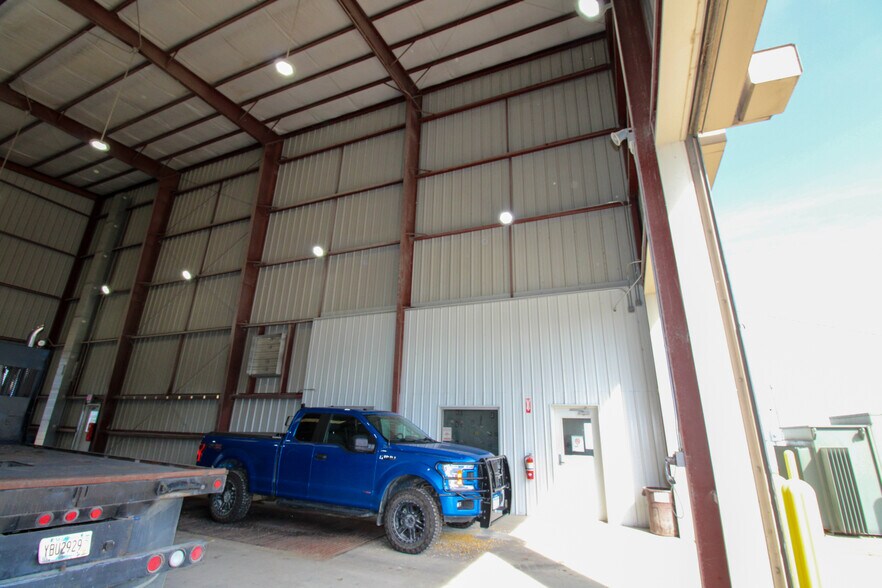More Photos Of 107 8th Ave SW, Kasson Specialty For Sale
