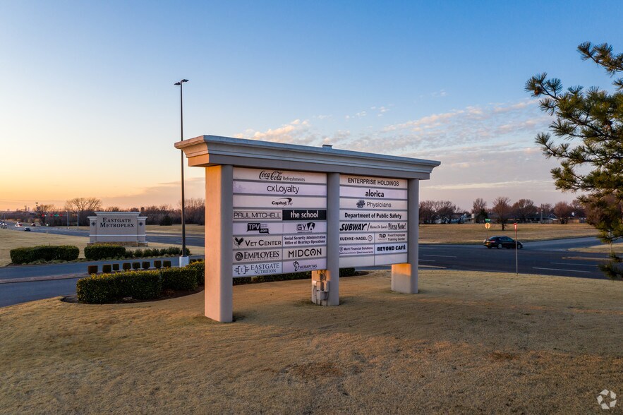 More Photos Of 14002 E 21st St, Tulsa Office For Sale