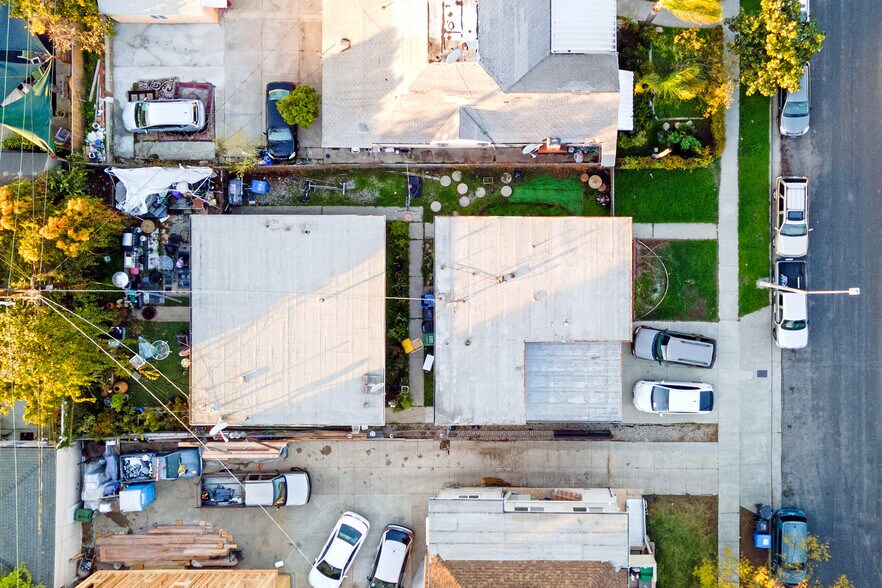 More Photos Of 1867 S Cochran Ave, Los Angeles Apartments For Sale