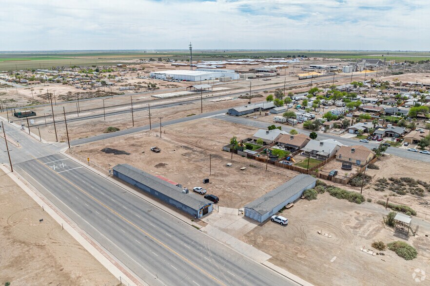 More Photos Of 235 E. Main st, Calipatria Warehouse For Sale