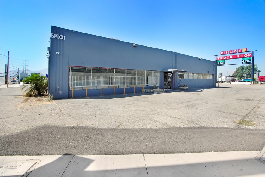 More Photos Of 2396 E Steel Rd, Colton Warehouse For Lease