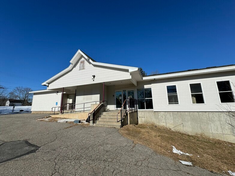 More Photos Of 10 Pethaven Ln, Augusta Veterinarian Kennel For Sale