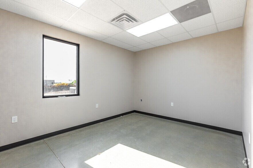 More Photos Of 3717 S County Rd 1232, Midland Industrial For Sale