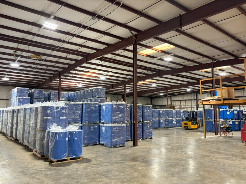 More Photos Of 2510-B W Whitner St, Anderson Warehouse For Sale