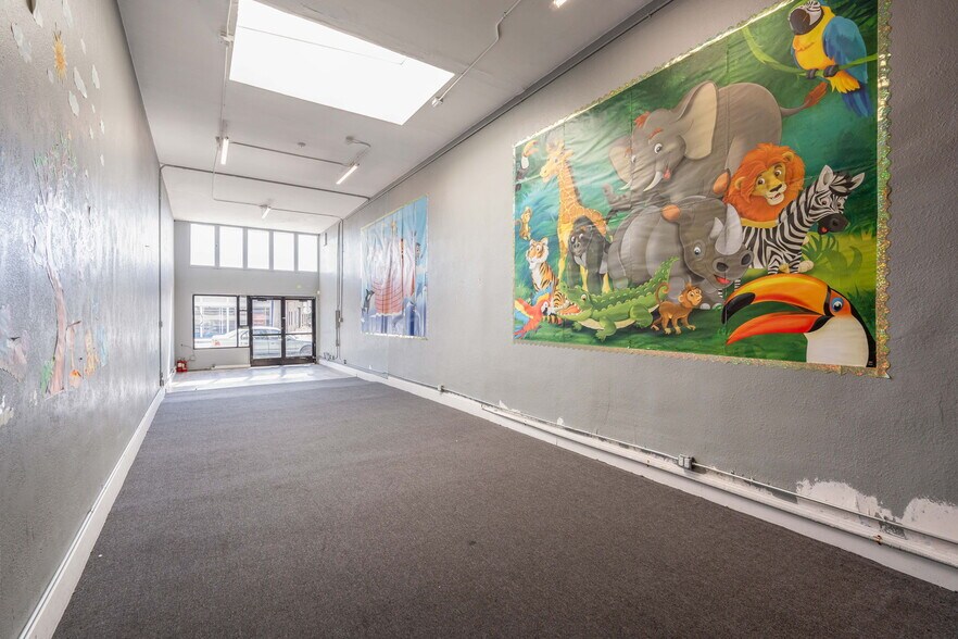 More Photos Of 4820 International Blvd, Oakland Storefront For Lease