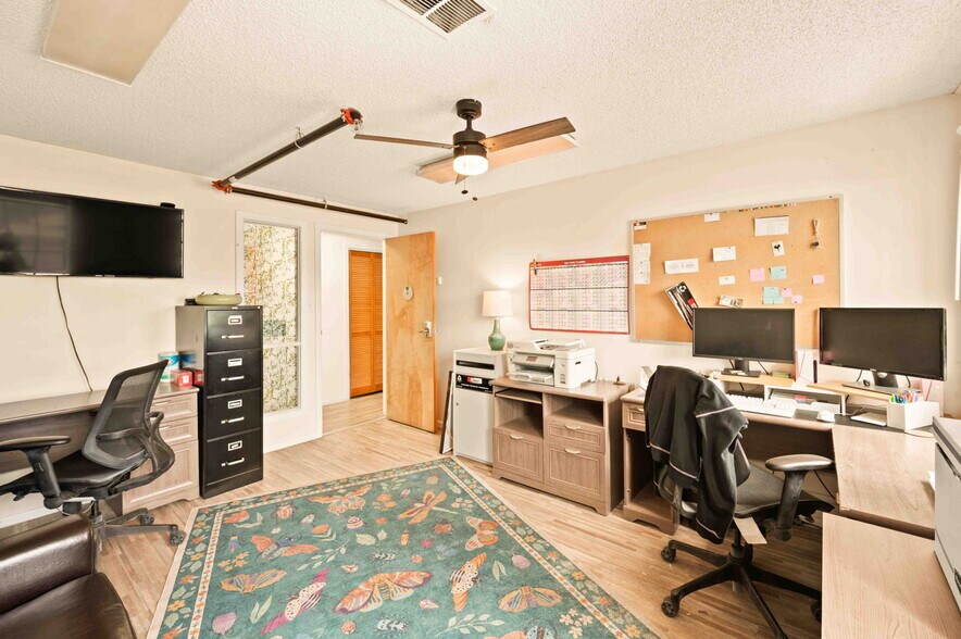 More Photos Of 313 W Bayaud Ave, Denver Warehouse For Lease