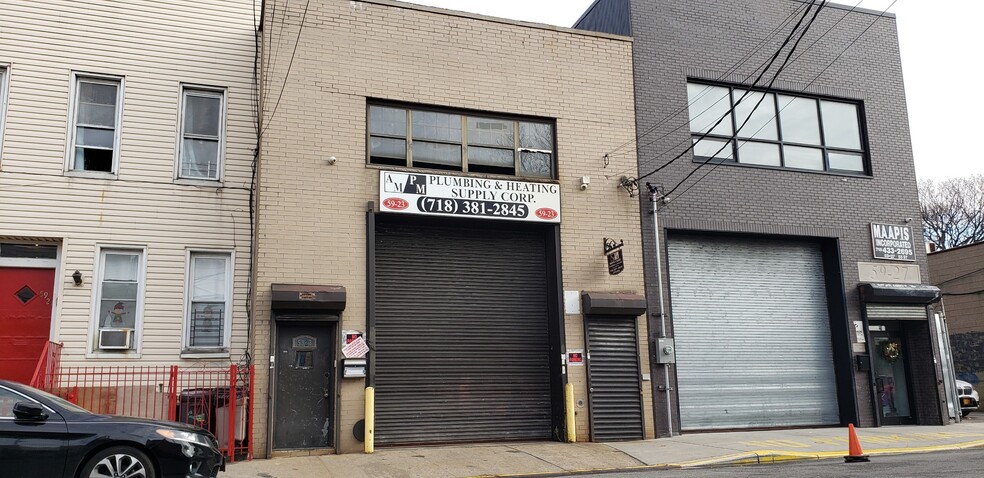 Primary Photo Of 5923 55th St, Maspeth Industrial For Sale