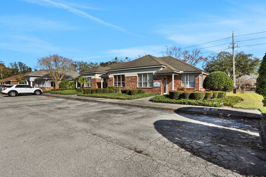 More Photos Of 6277 Dupont Station Ct, Jacksonville Medical For Sale