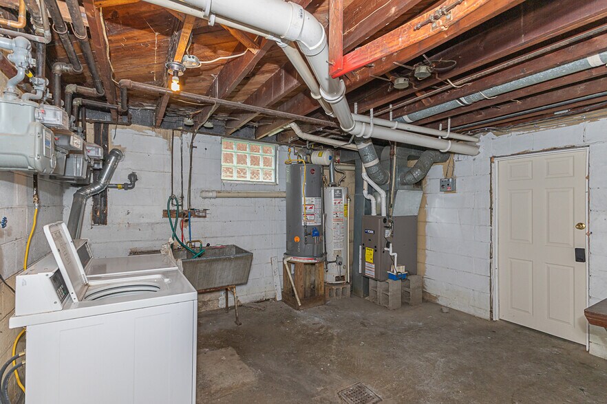 More Photos Of 9481 Reading Rd, Cincinnati Apartments For Sale