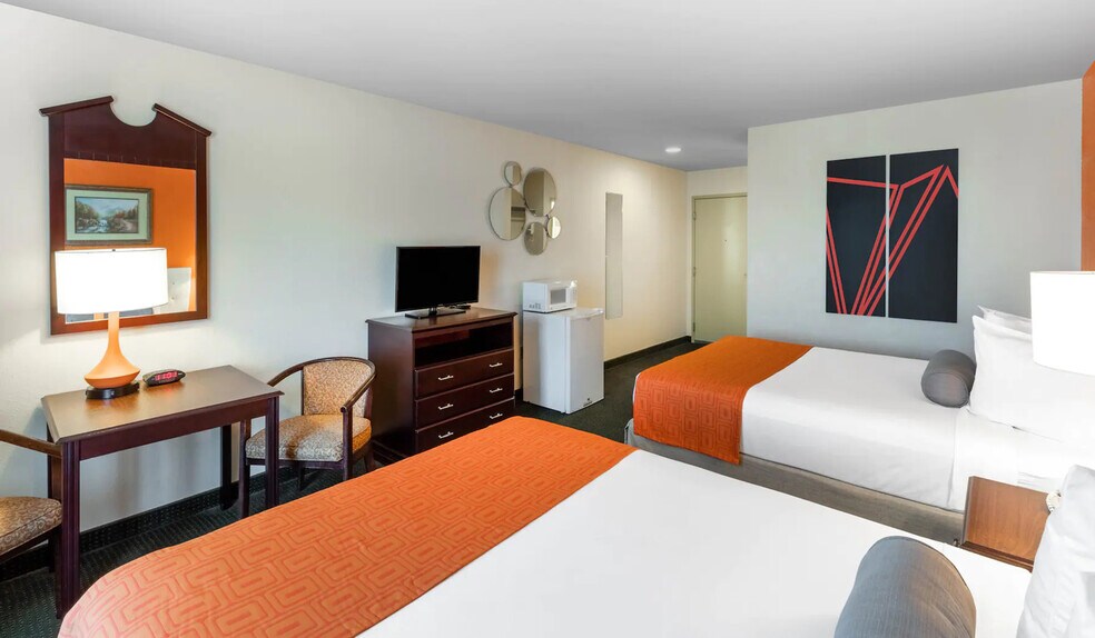 More Photos Of 105 Lamar St, Houma Hotel For Sale