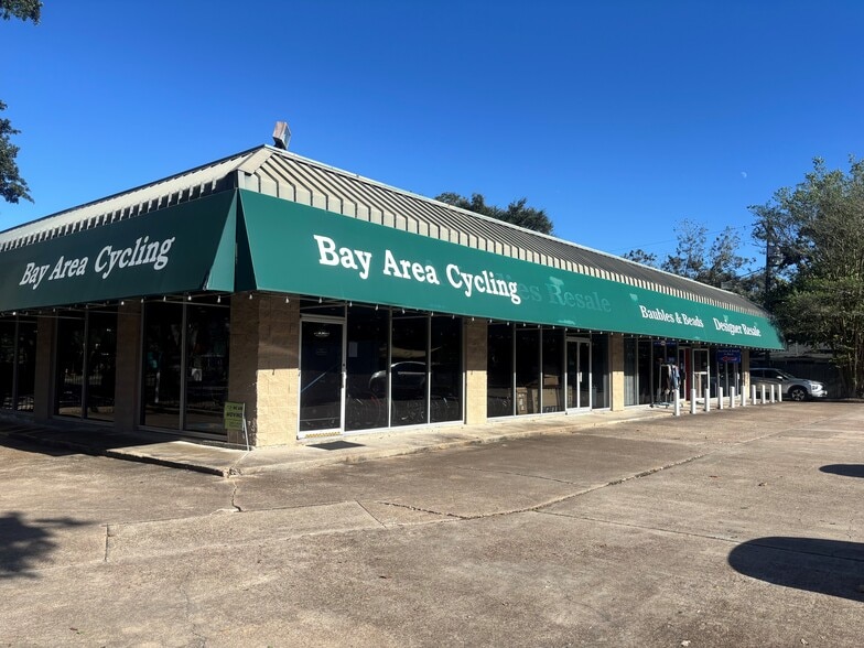 Primary Photo Of 603 E Main St, League City Freestanding For Lease