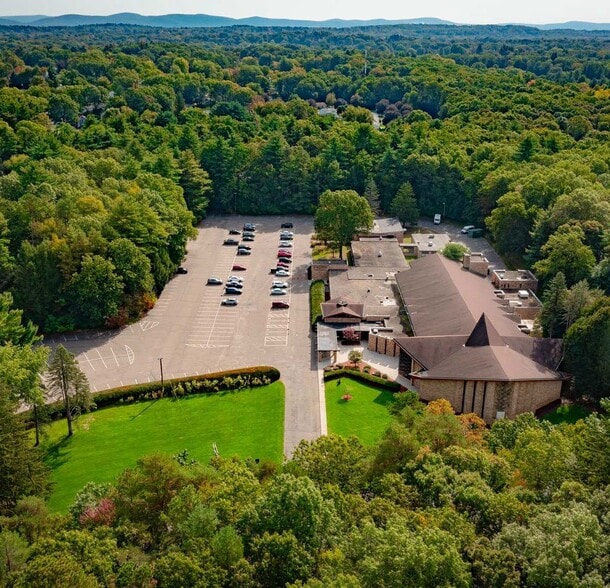 Primary Photo Of 979 Dickinson St, Springfield Schools For Sale