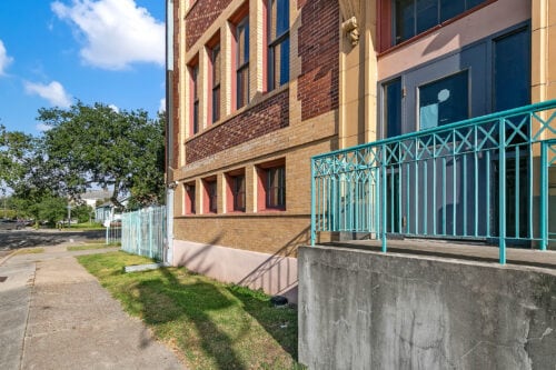 More Photos Of 3220-3222 Canal St, New Orleans Specialty For Sale