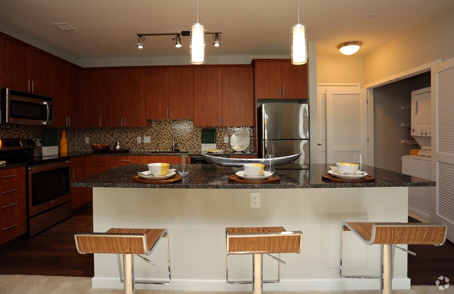 More Photos Of 101 N Wolfe St, Baltimore Apartments For Lease