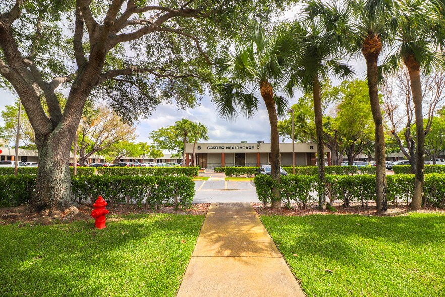 More Photos Of 2700 W Cypress Creek Rd, Fort Lauderdale Unknown For Lease