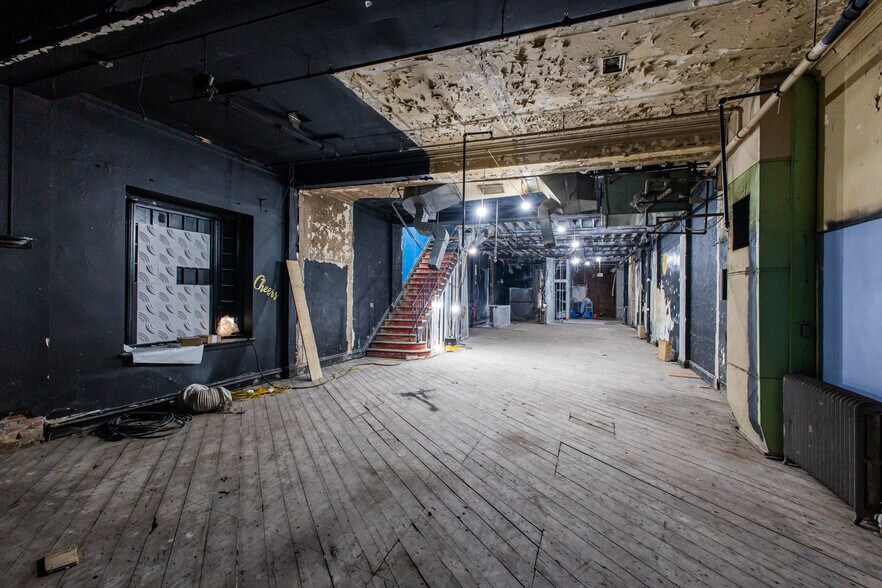 More Photos Of 2033 W Broad St, Richmond Storefront Retail Office For Sale