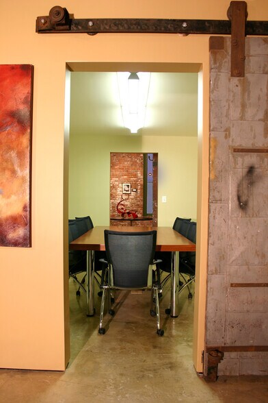 More Photos Of , Houston Office For Sale