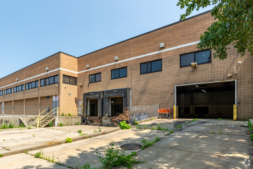 More Photos Of 1610 Bathgate Ave, Bronx Unknown For Lease