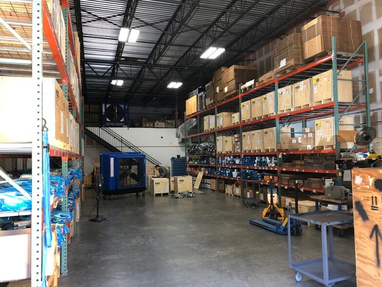 More Photos Of 3700-3718 SW 30th Ave, Fort Lauderdale Warehouse For Sale