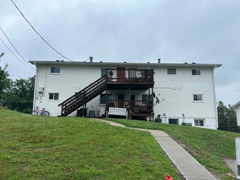 More Photos Of 1802-1806 Wayne St, Bellevue Apartments For Sale