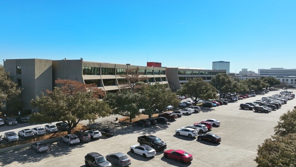 Primary Photo Of 8700 N Stemmons Fwy, Dallas Office For Sale
