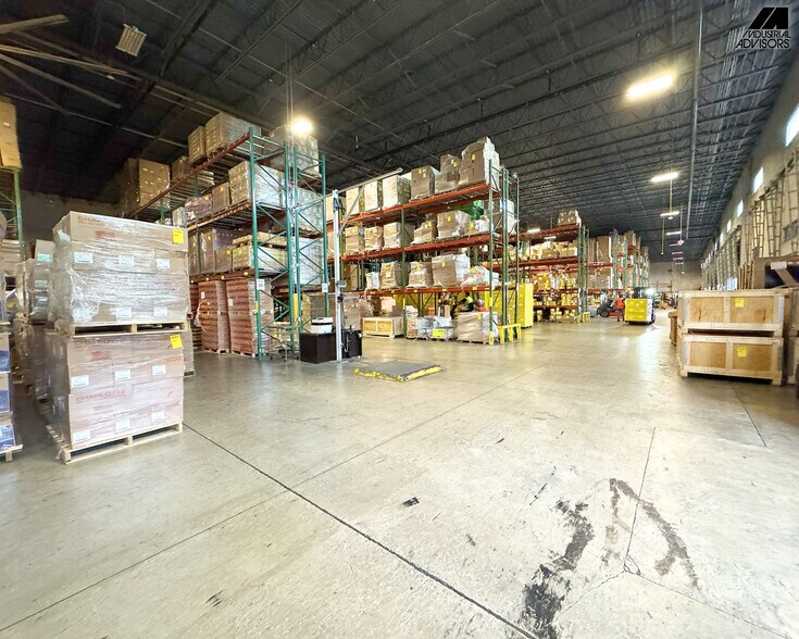 More Photos Of 6725 NW 36th St, Miami Warehouse For Lease